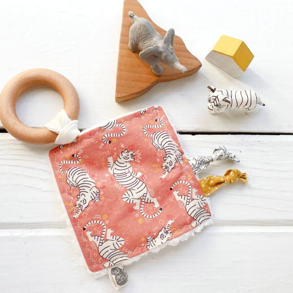 The Bird & Elephant - Tiger Crinkle Toy, Fabric Ribbon Taggies, Wood Teething Ring