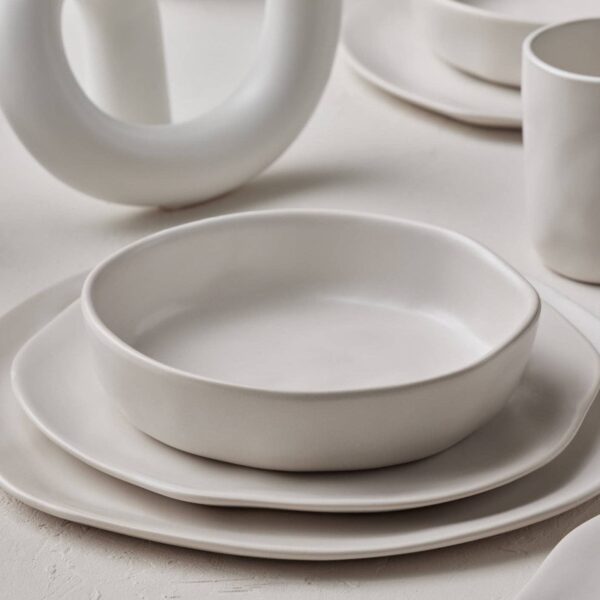 Hekonda Stoneware Dinnerware Set - Beige