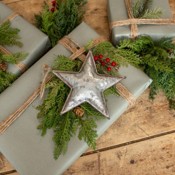 7.25" GALVANIZED STAR ORNAMENT