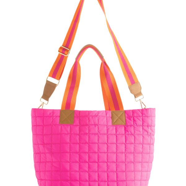 EZRA TRAVEL TOTE: Magenta