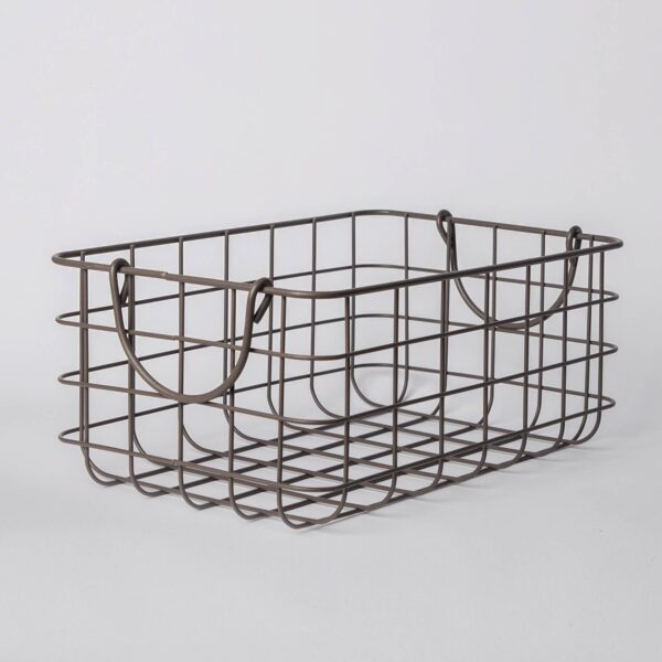 Porto Boutique - 301 - Iron Basket
