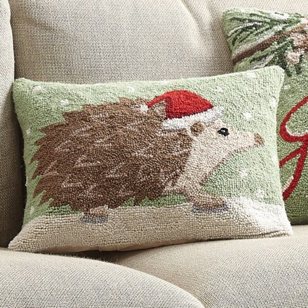 Peking Handicraft - Christmas Hedgehog Hook Pillow