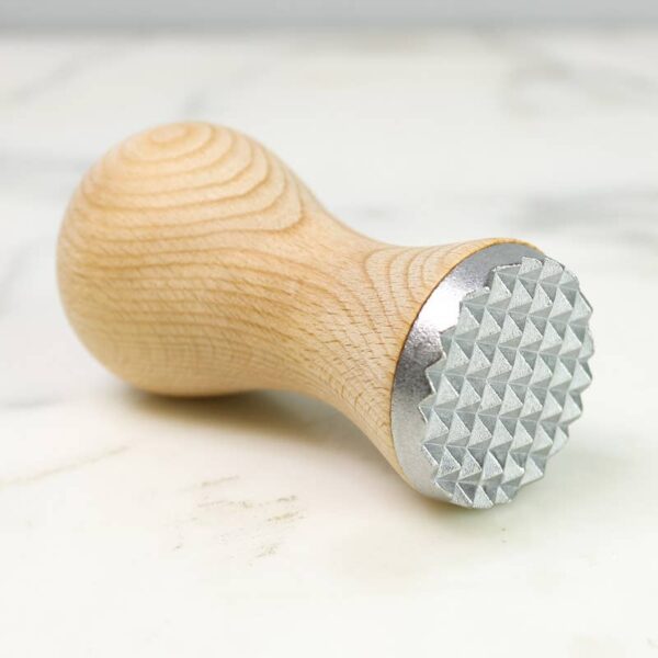 etúHOME - Beechwood Meat Tenderizer