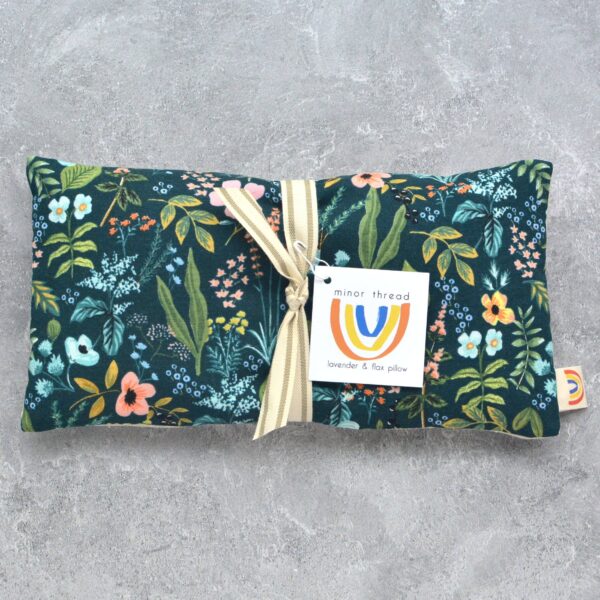Weighted Eye Pillow in Amalfi Herb Floral Deep Teal: Mint