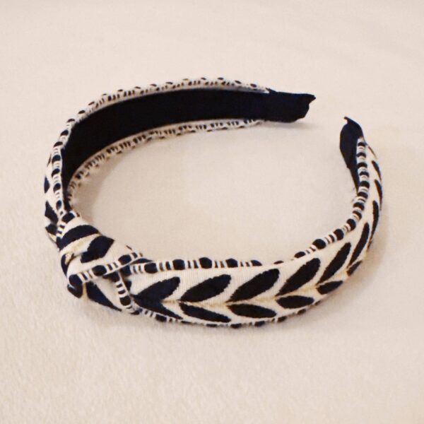 Southern French Slim Headband: Black