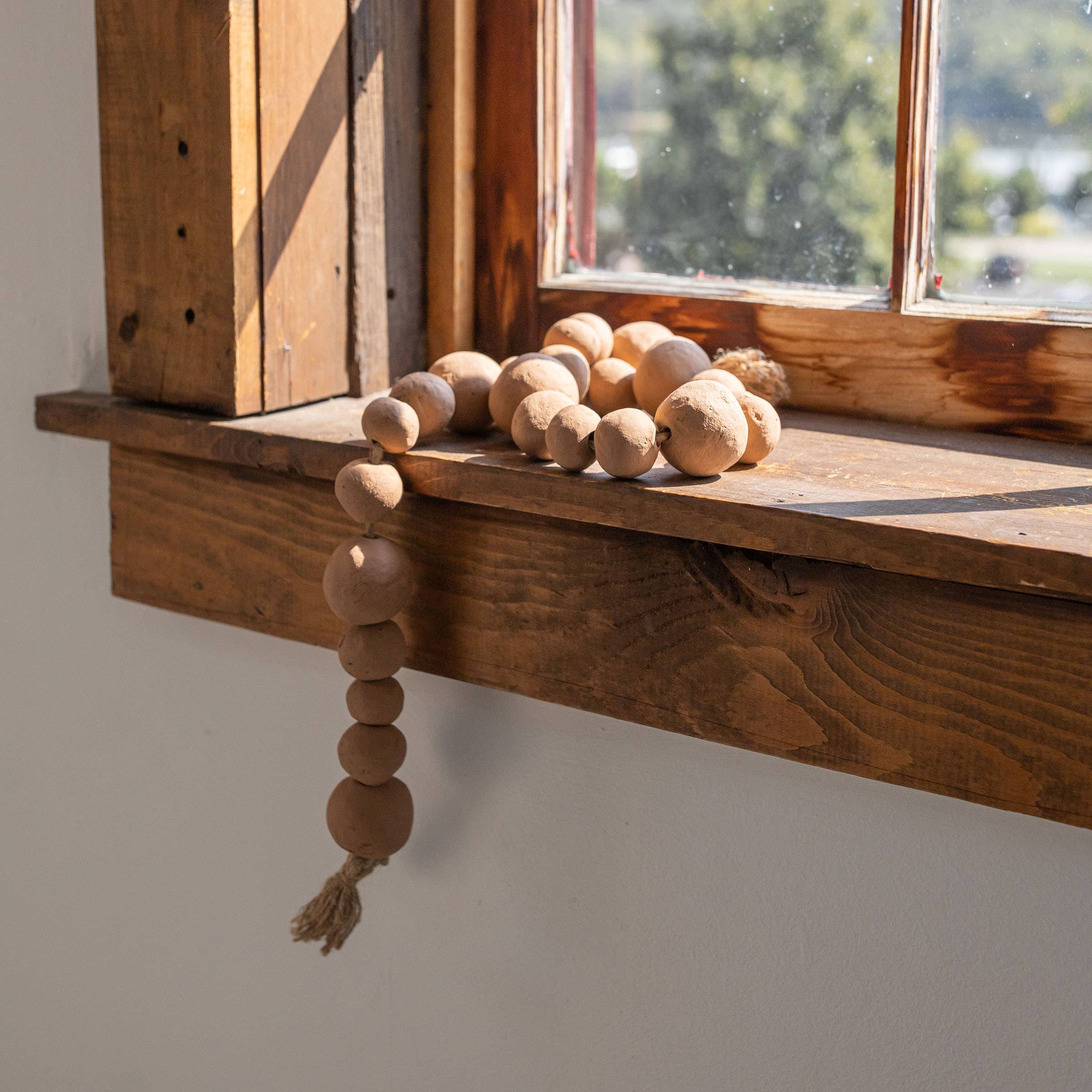 Osa Bead Garland Terracotta & Jute