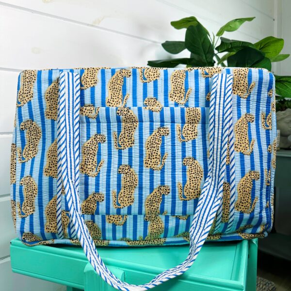Quilted Weekender Bag | Jaguar Print