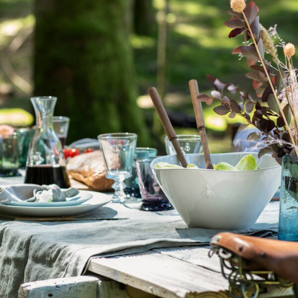 Bee Ceramic Salad Serving Bowl: Ecru - Image 3