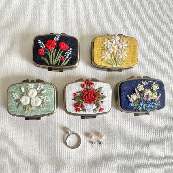 Floral Embroidered Rectangle Mini Jewelry Box With Mirror: 5. Flower Garden - Image 4