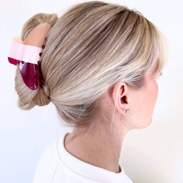 Minimalist Stripe Acetate Claw Clip | Eco-Friendly: Blue - Image 2
