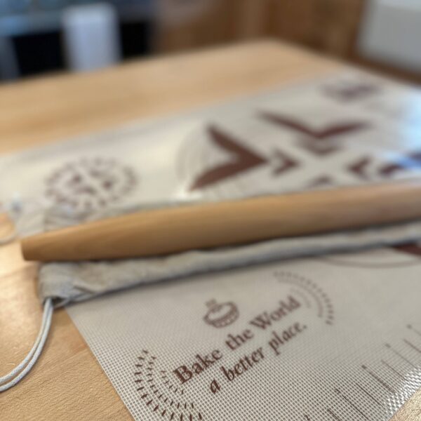 Silicone Pastry Mat & French Rolling Pin bundle