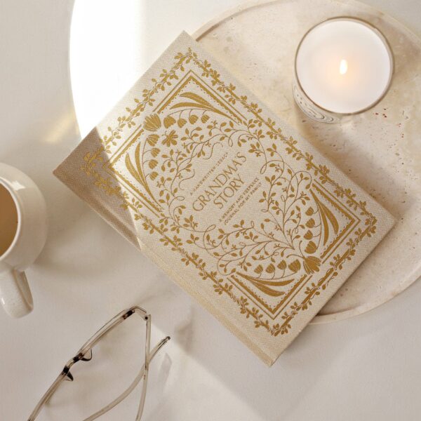 Grandma's Story: A Memory and Keepsake Journal for My Family - Image 2