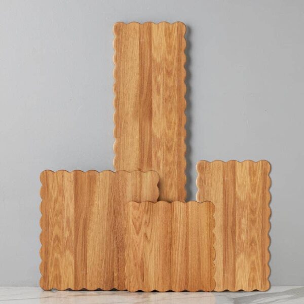 etúHOME - Scalloped Cutting Plank, Large - Image 2