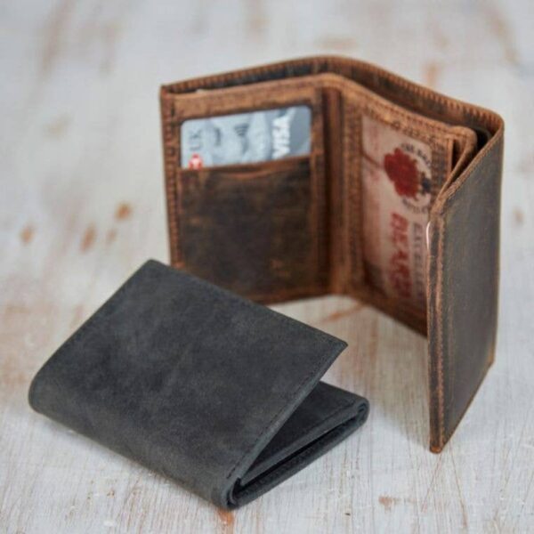 Handmade Buffalo Leather Trifold Wallet: Brown - Image 3