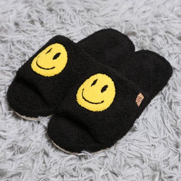 Smile Face Pointed Soft Home Indoor Floor Slippers - Image 9