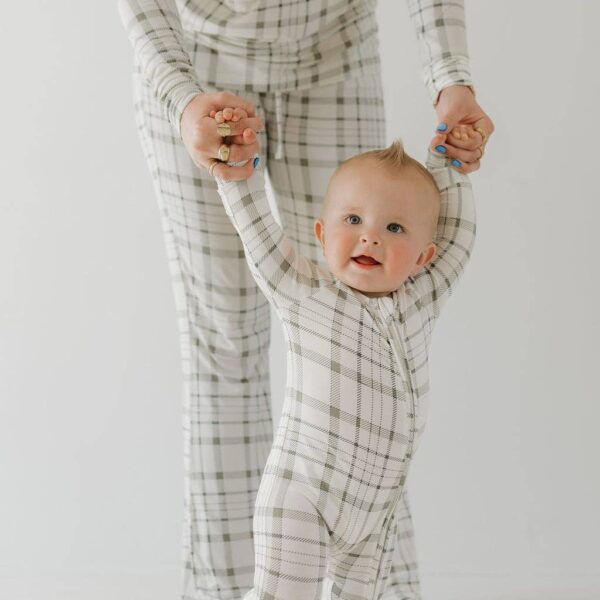 Bamboo Zip Pajamas | Picnic Plaid: 3-6 Months - Image 5