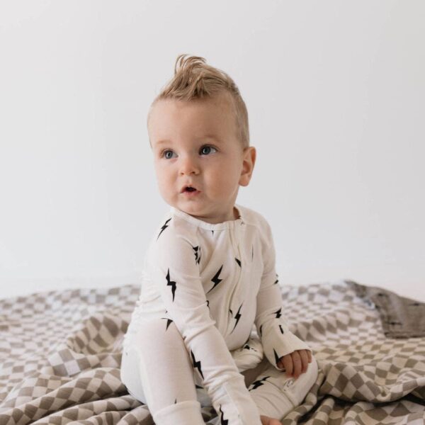 Bamboo Zip Pajamas | White & Black Lightning Bolt: 3-6 Months - Image 4