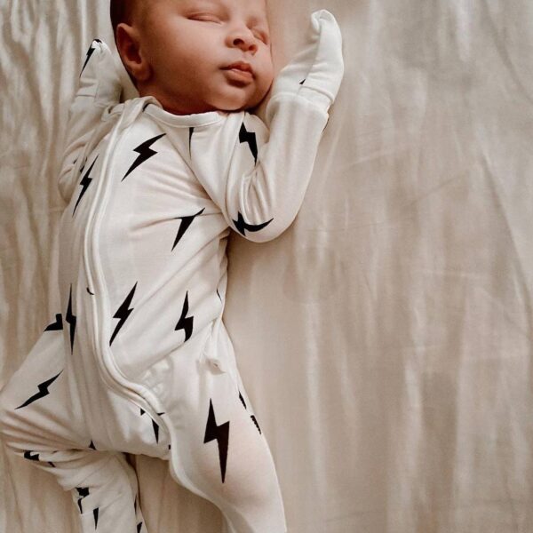 Bamboo Zip Pajamas | White & Black Lightning Bolt: 3-6 Months - Image 5