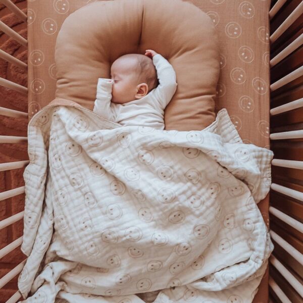 Muslin Quilt | Tan & Ivory Smile - Image 3