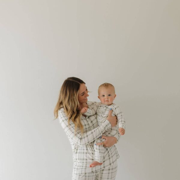 Bamboo Zip Pajamas | Picnic Plaid: 3-6 Months - Image 10