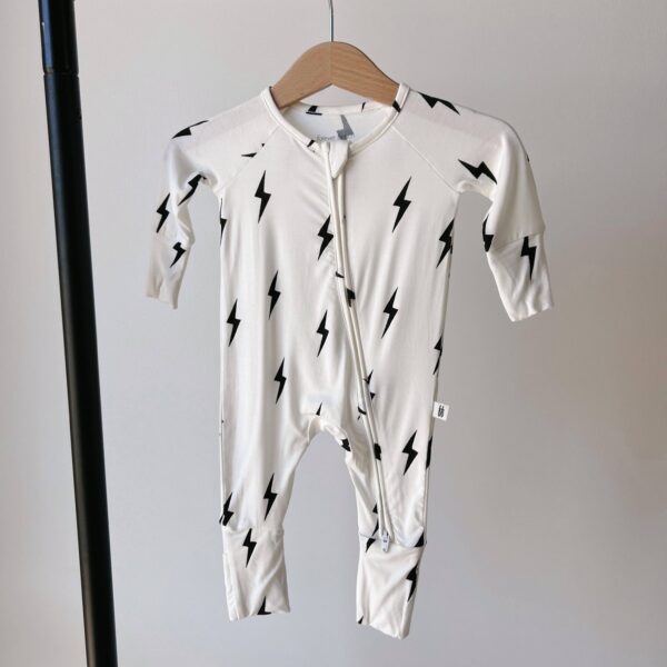 Bamboo Zip Pajamas | White & Black Lightning Bolt: 3-6 Months - Image 11