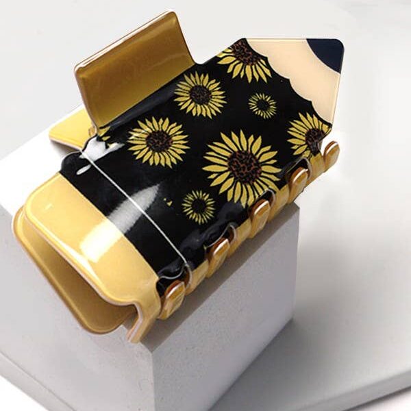 JUMBO FUN SCHOOL PENCIL HAIR CLAW CLIPS Yellow - Image 7