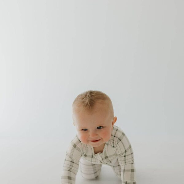 Bamboo Zip Pajamas | Picnic Plaid: 3-6 Months - Image 12