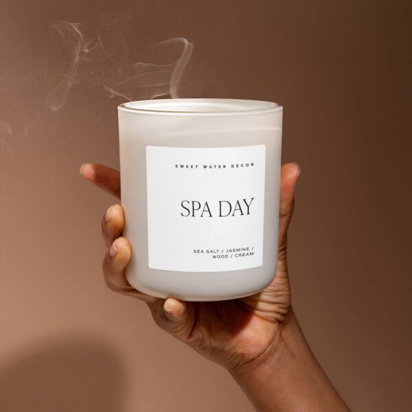 Spa Day 15 oz Soy Candle, Matte Jar - Image 7