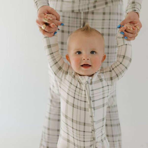 Bamboo Zip Pajamas | Picnic Plaid: 3-6 Months - Image 17