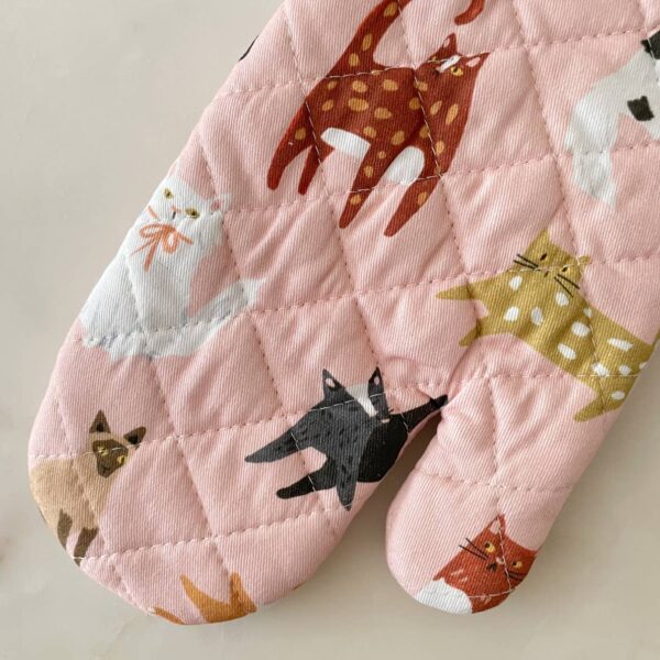 Idlewild Co. - Cats Oven Mitt + Pot Holder Set - Image 2