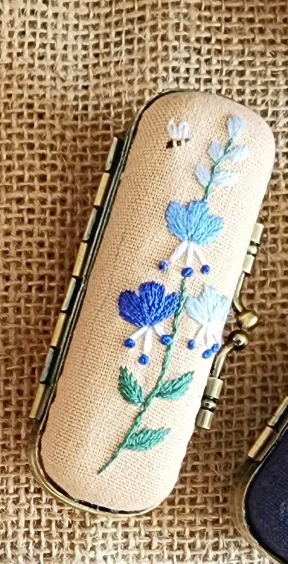 Vintage Embroidered Lipstick Case: Beige