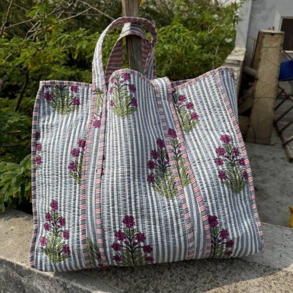 Printed Cotton Quilted Bag - Image 2