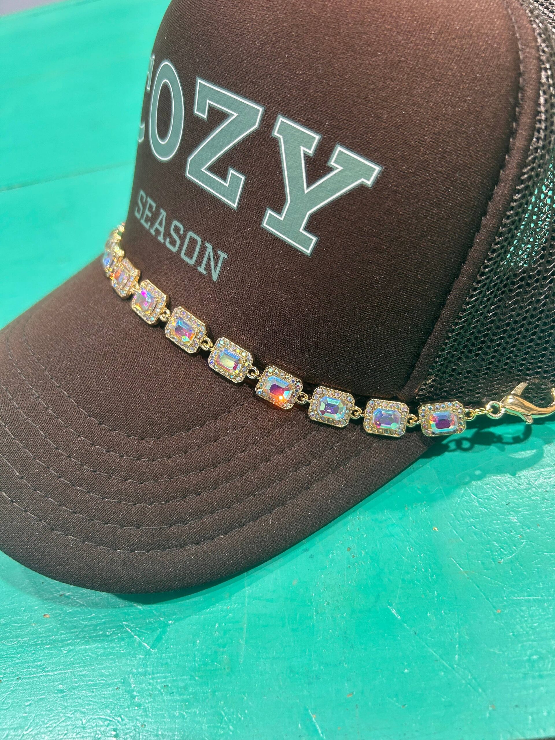 Large Rhinestone Studded Trucker Hat Chain Sparkle: Gold