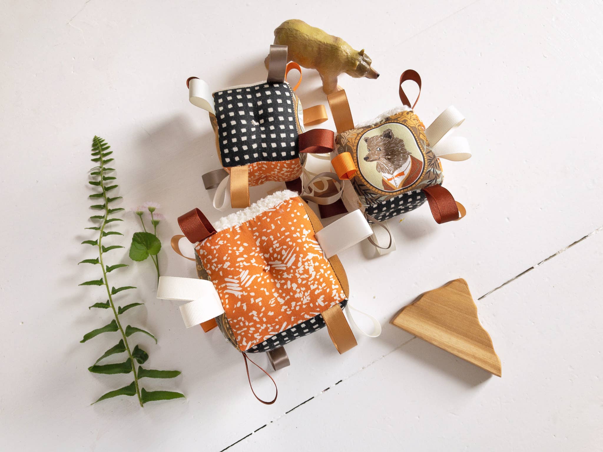 The Bird & Elephant - Baby Block Woodland Animals, Storybook, Burnt Sienna, 3"