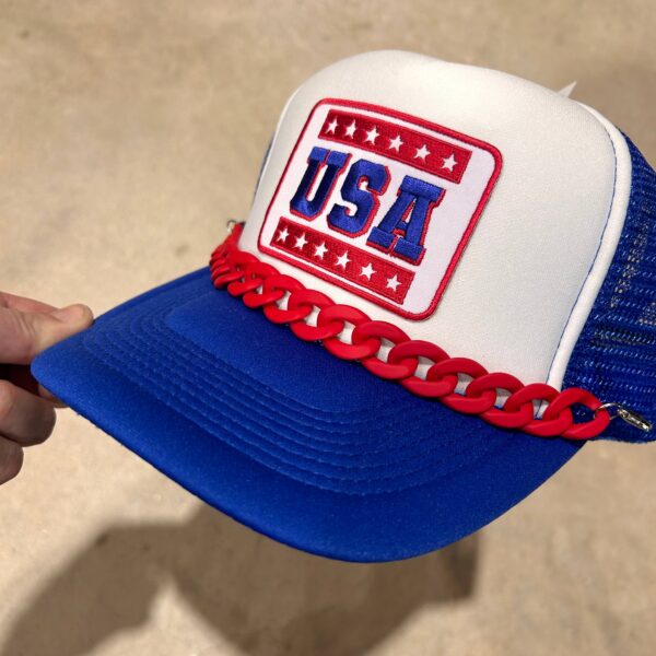 Red Links Trucker Chain - Image 2