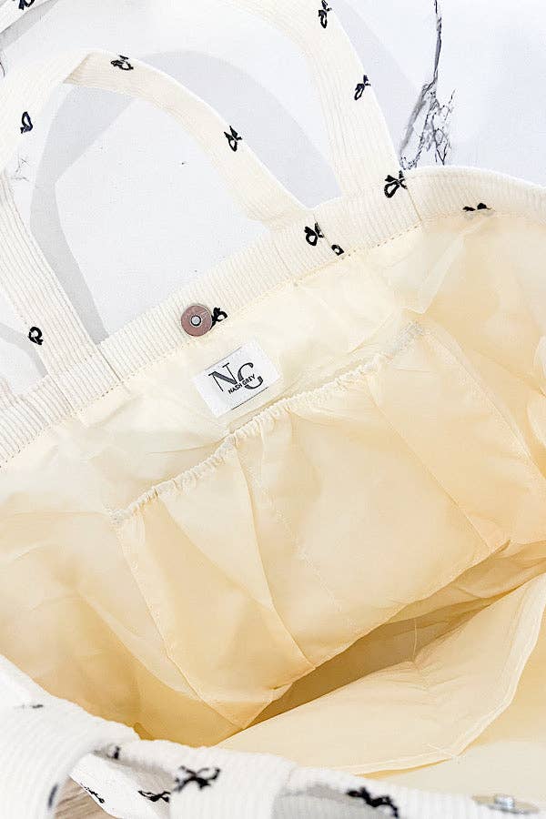 Brittany Cream Bow Print Tote Bag - Image 3