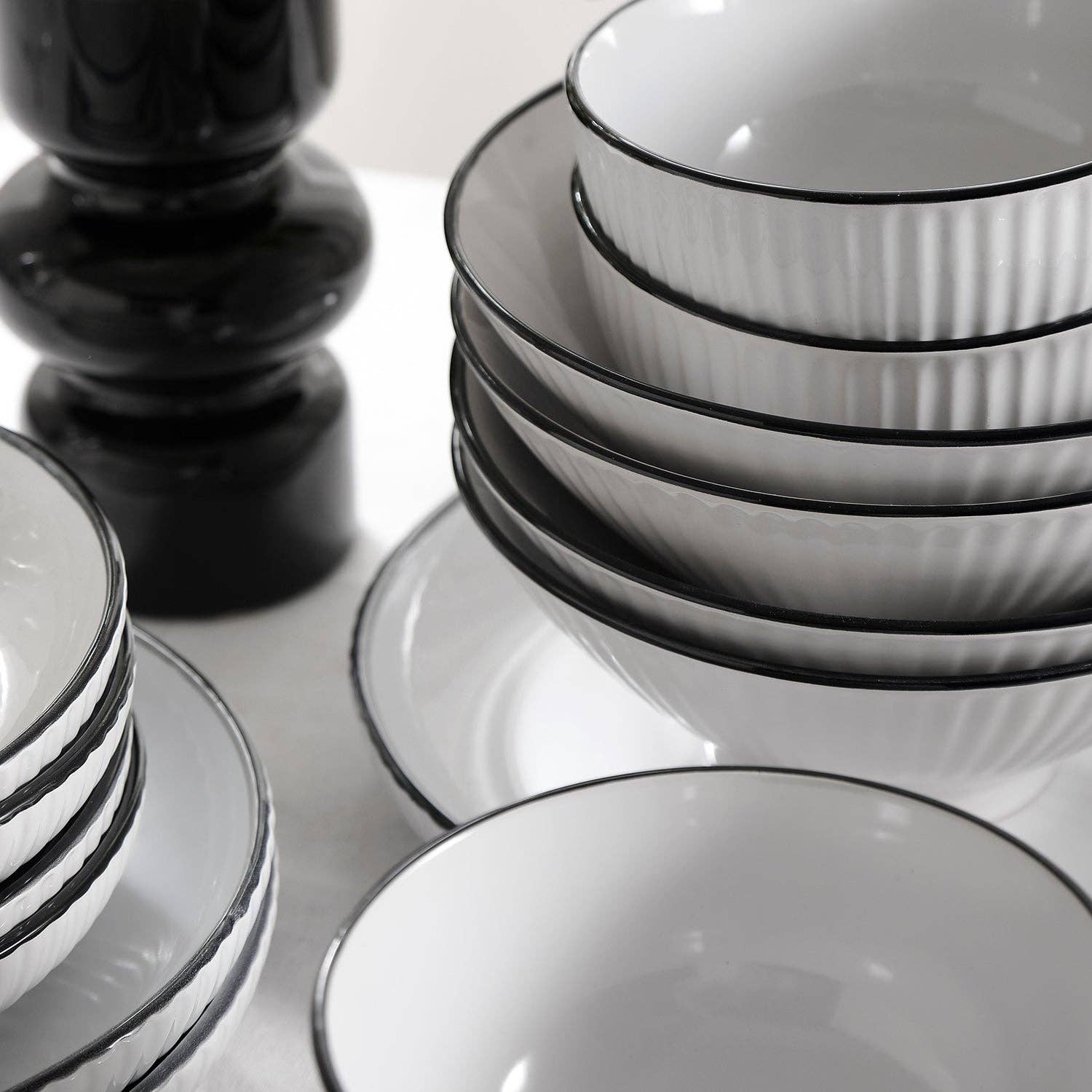 Lustra Stoneware Dinnerware Set - White - Image 5