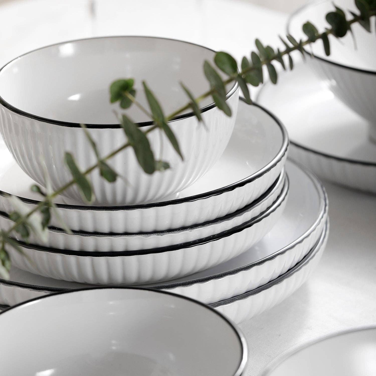 Lustra Stoneware Dinnerware Set - White - Image 3