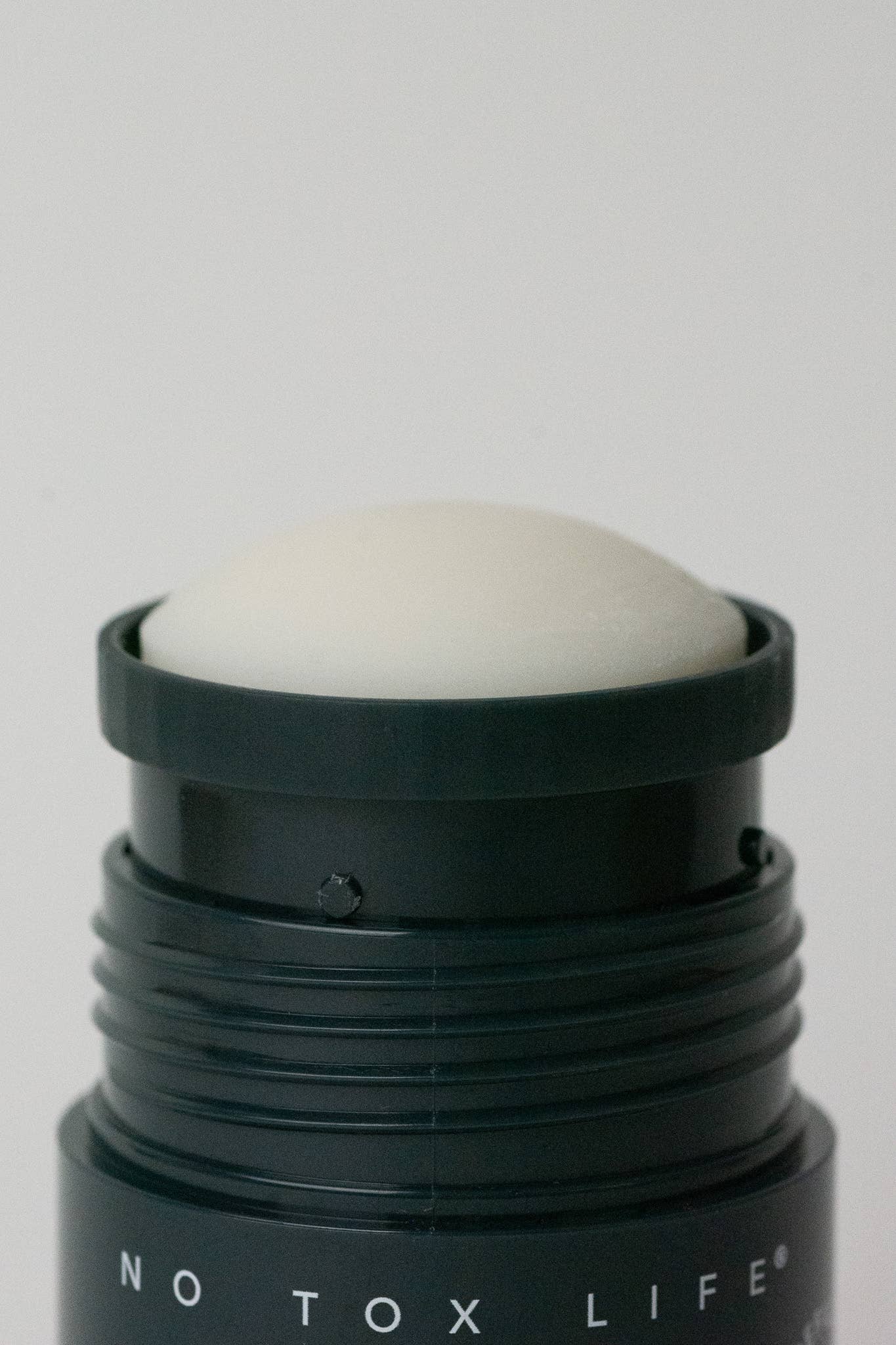 No Tox Life - SOLIDSILK® Deodorant Refill Capsule (Earl Grey) - Image 2