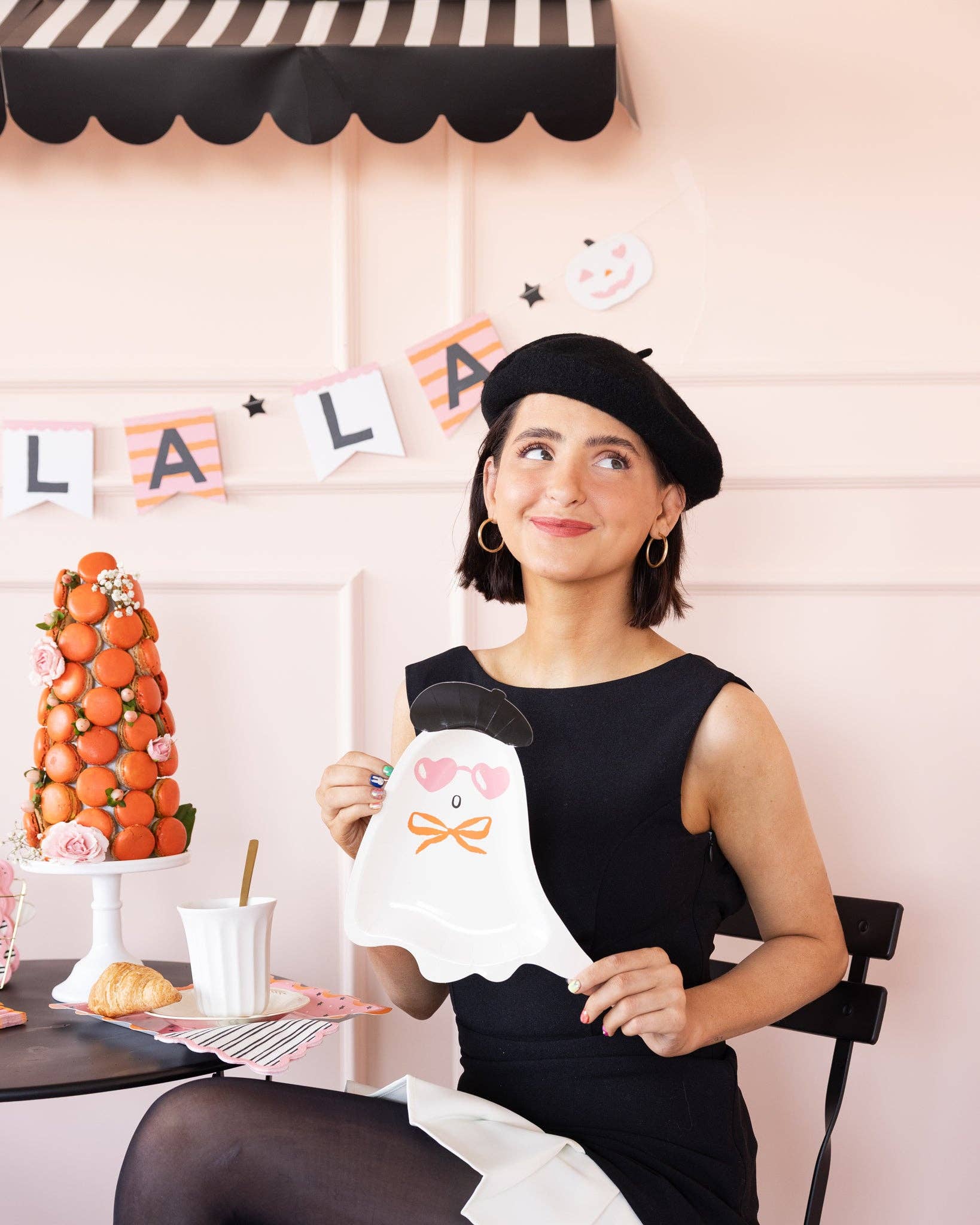 Boo La La Ghost Shaped Paper Plate - Image 5