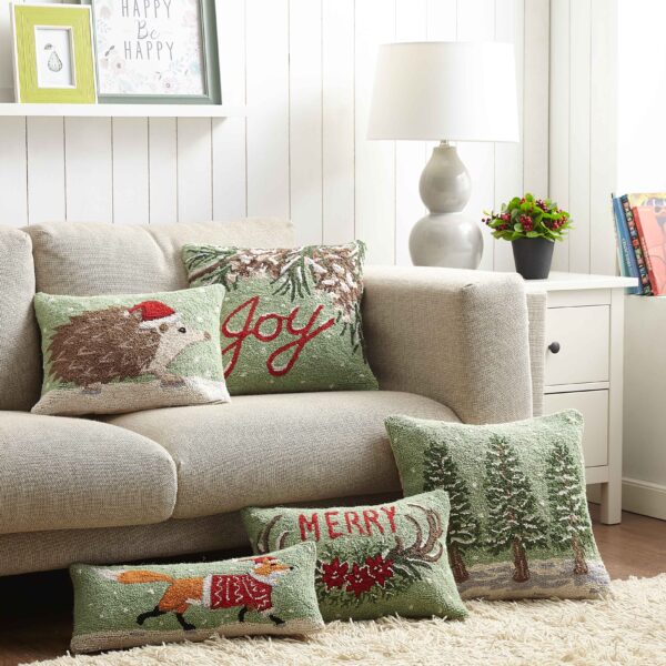 Peking Handicraft - Christmas Hedgehog Hook Pillow - Image 3
