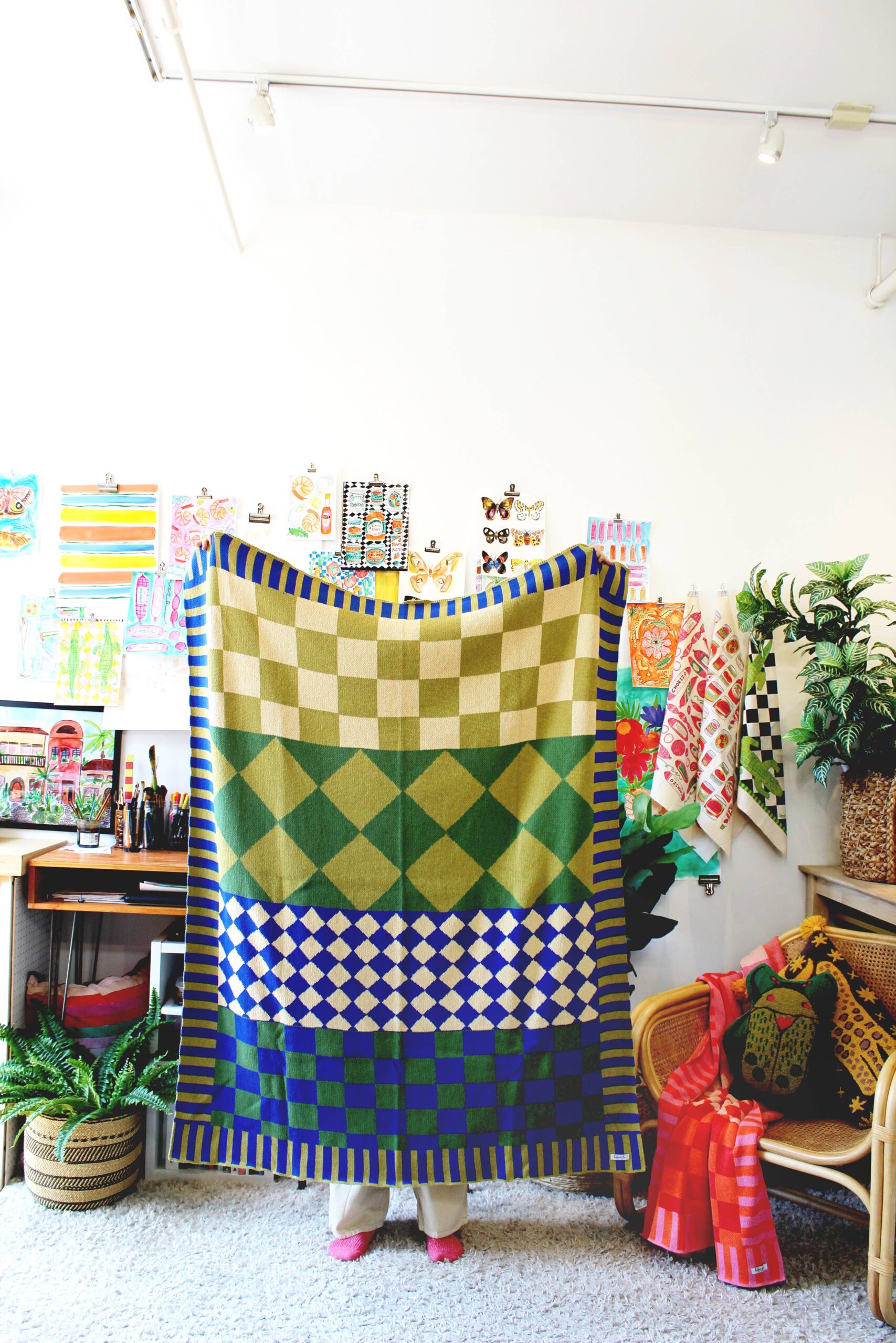 Calhoun & Co. - Diamond Checkerboard Pattern Mix & Match Knit Throw Blanket