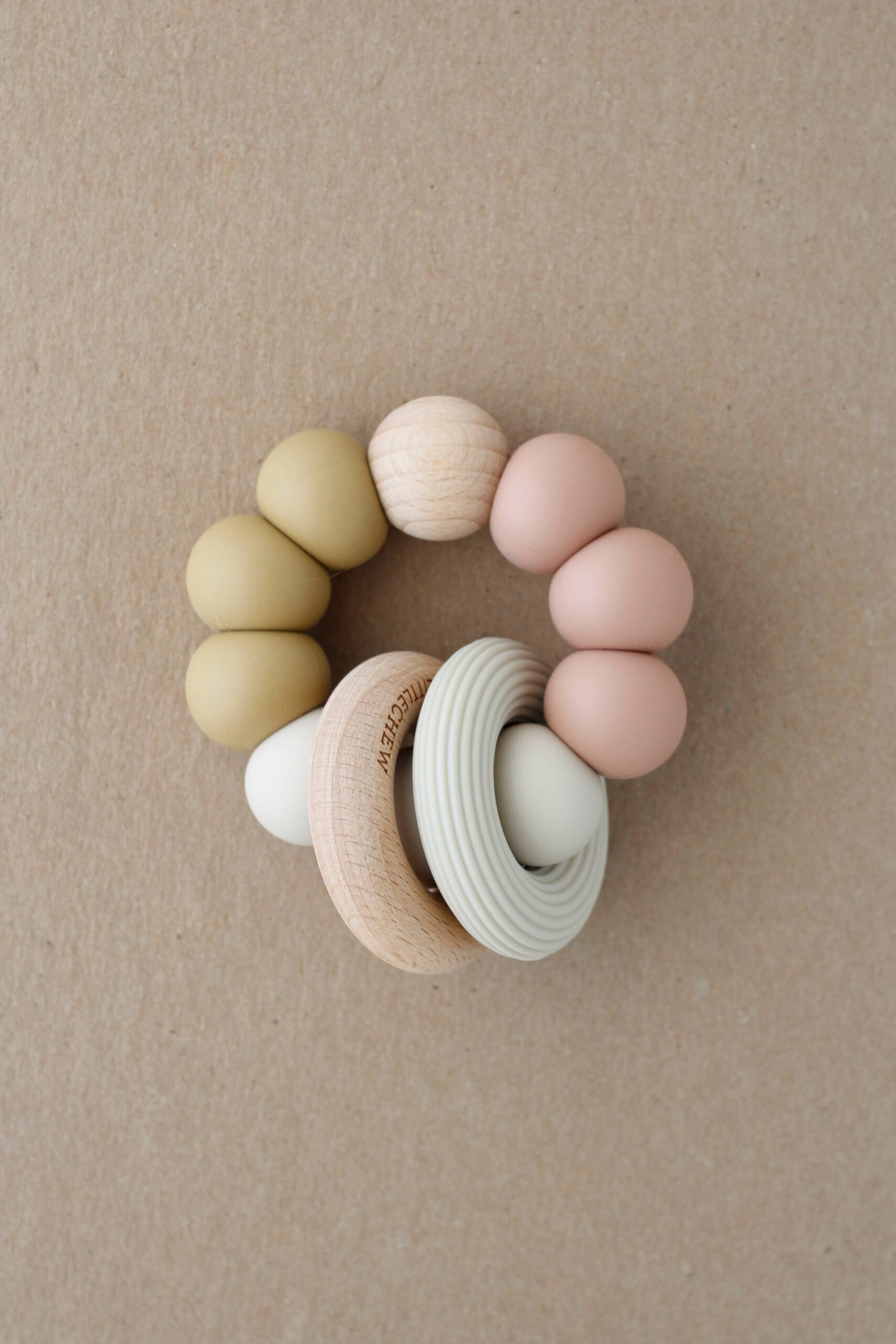 Little Chew - Teether - Roy | Celestia