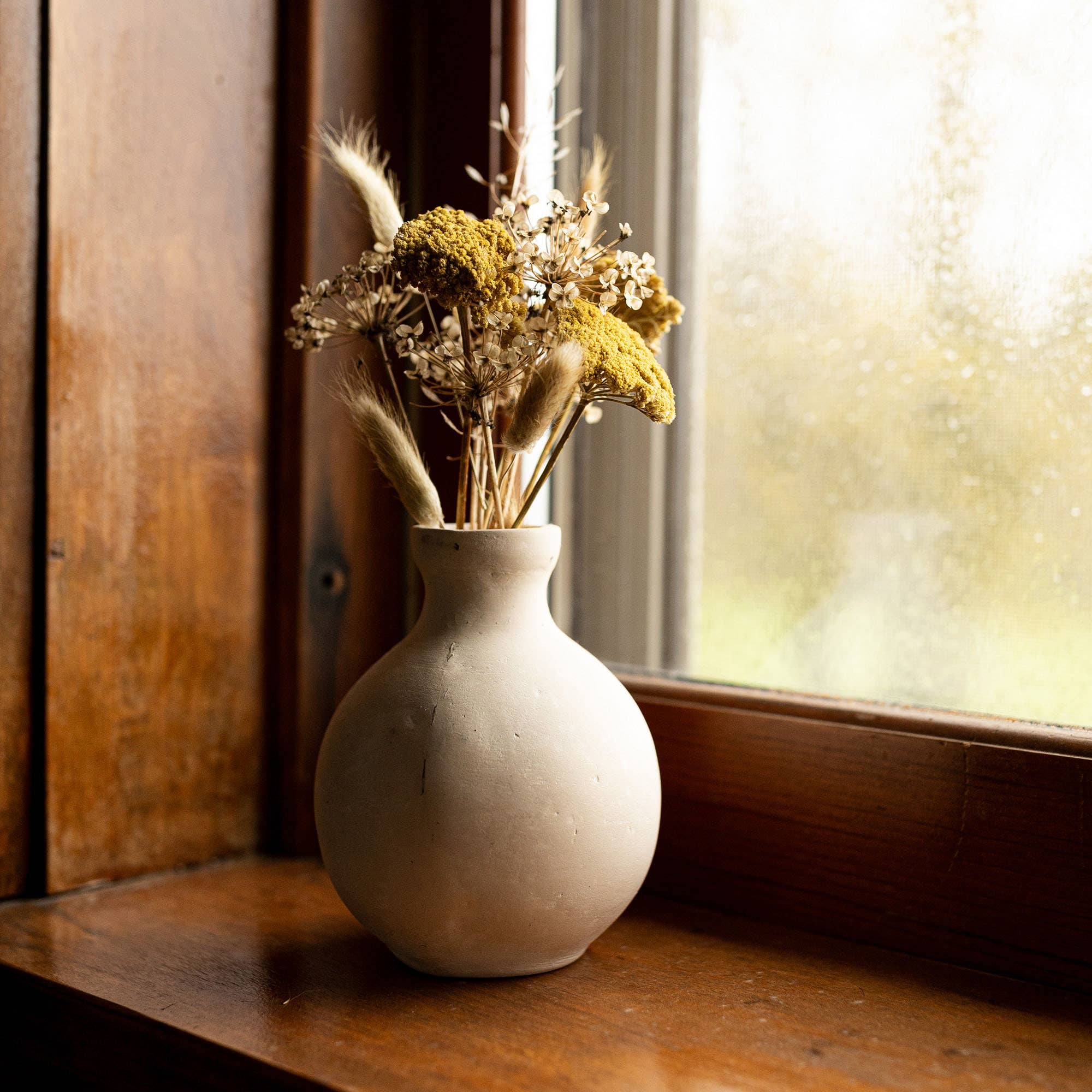 Turner Round With Neck Bud Vase Cream Paper Mache