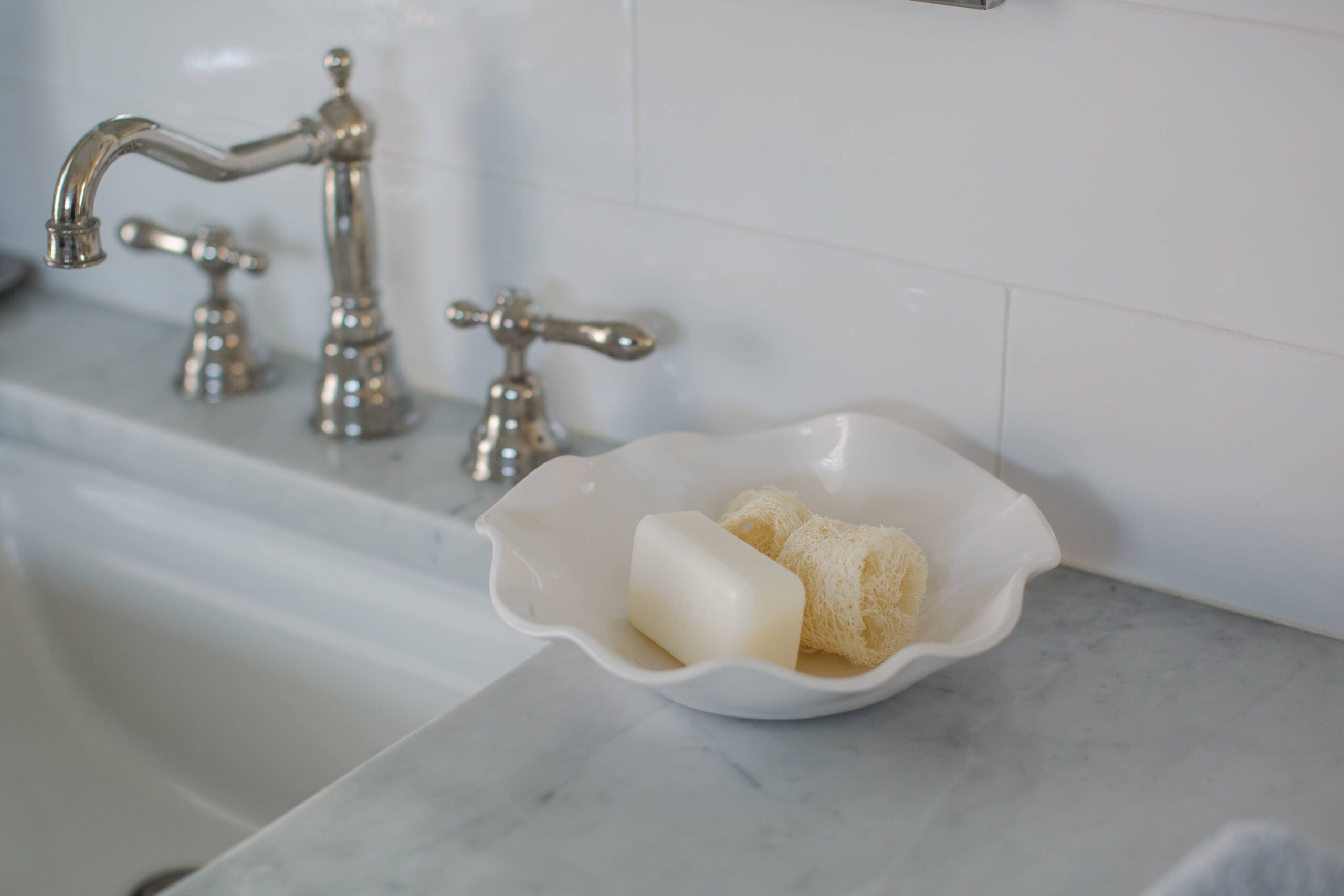 Relish - Small 9.5" perfect wavy bowl 100% melamine PBA free - Image 2