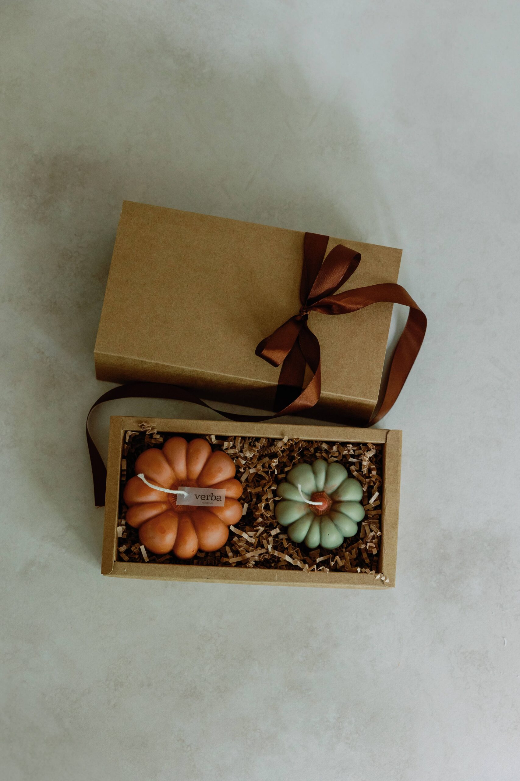 Pumpkin candle- small: Terracotta, Apples and Maple Bourbon - Image 5