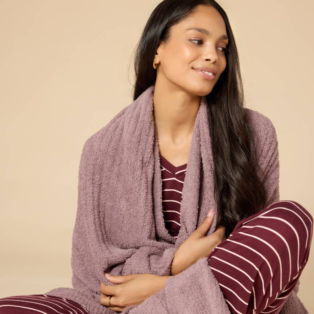 50" x 70" Solid Rib Marshmallow Blanket: Espresso, OSFM - Image 7