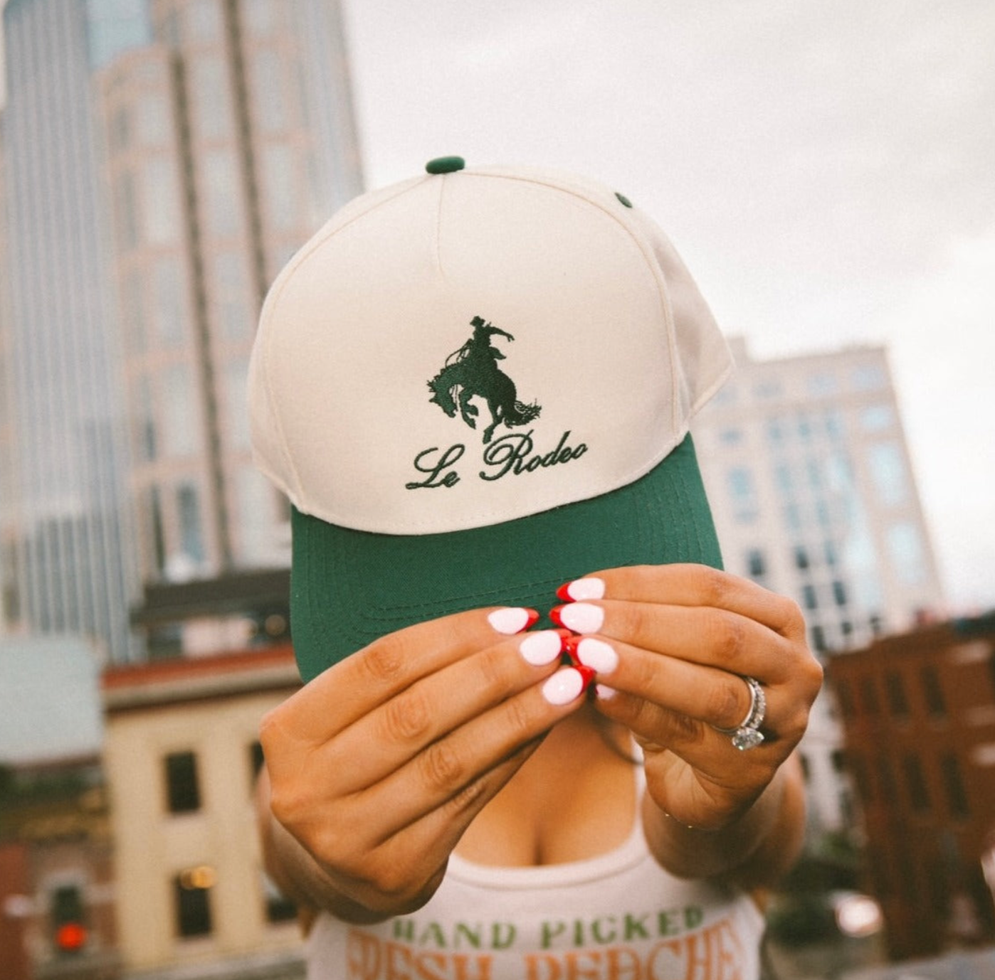 Le Rodeo w Horse - Green Vintage Trucker Hat