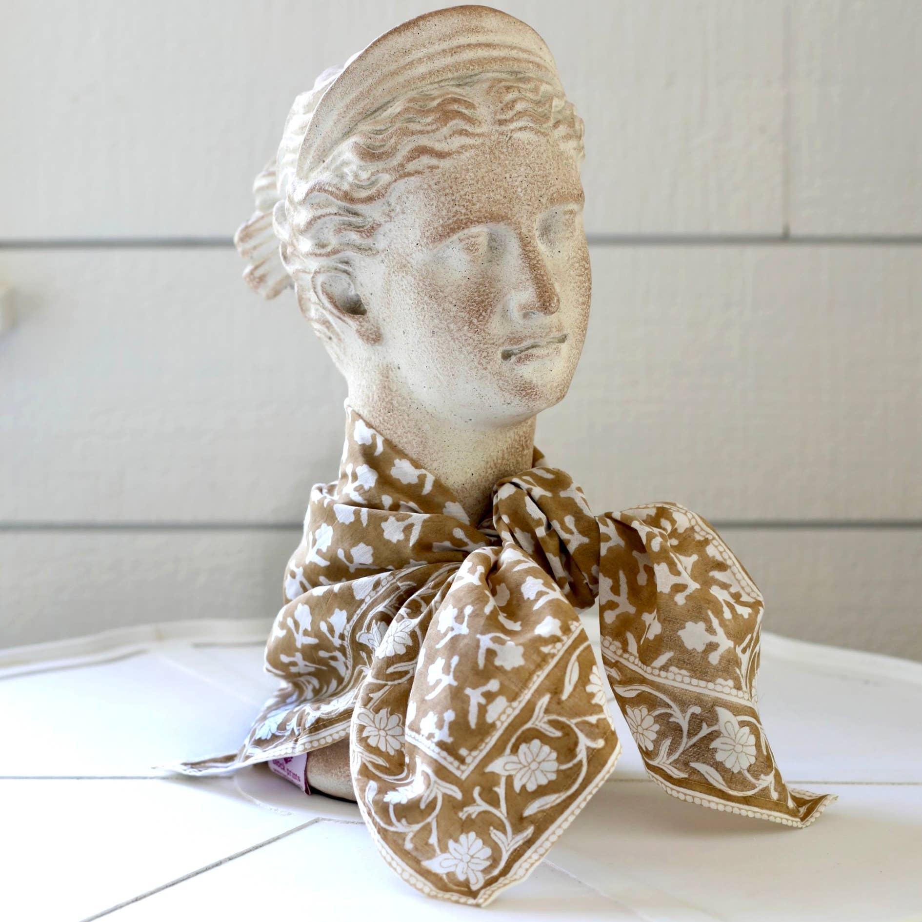 Pacific & Rose Textiles - Bandana Charlotte Caramel - Image 4