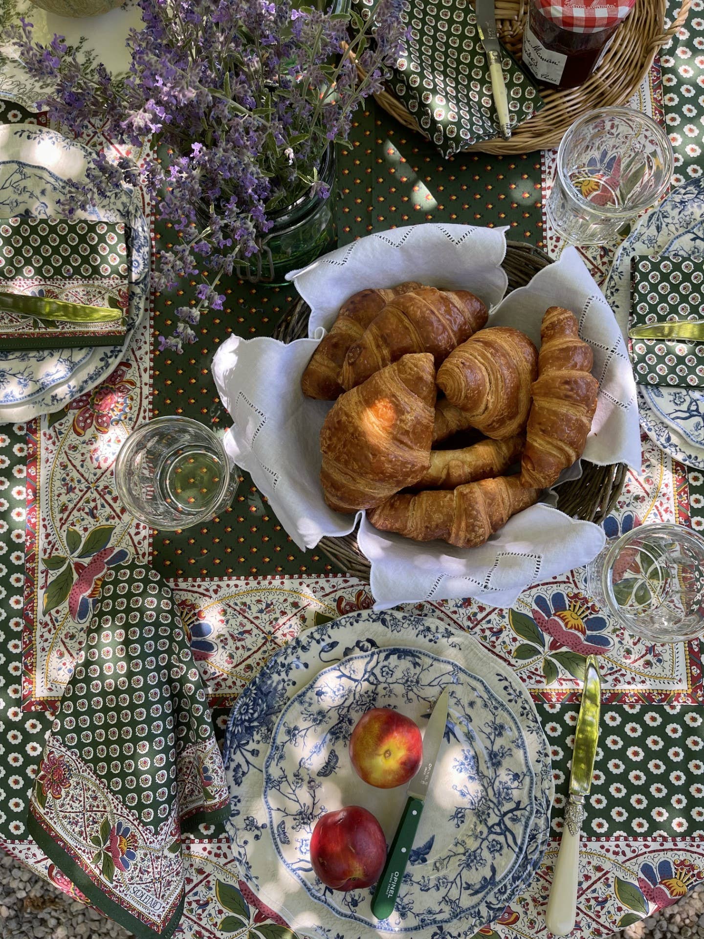 Vivi et Margot - French Hemstitched Linen Basket Liner